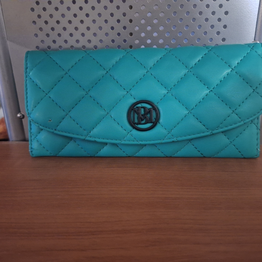 Badgley Mischka Quilted Teal Leather Envelope Wallet